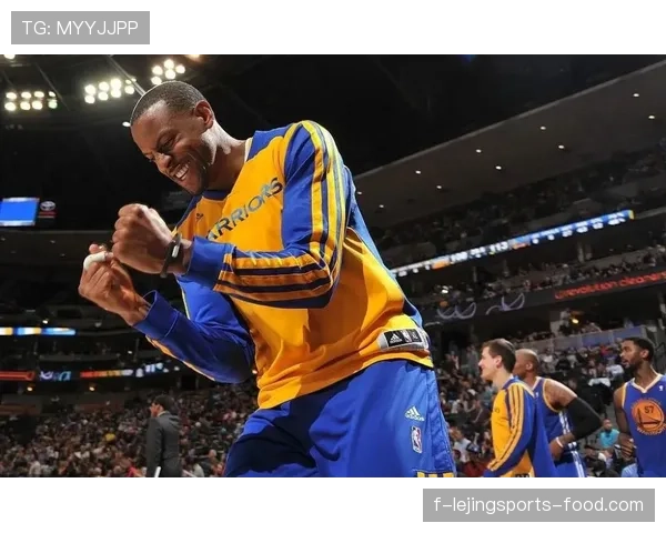 维克托·文班亚马挡拆制造错位助攻刷新队内组织效率